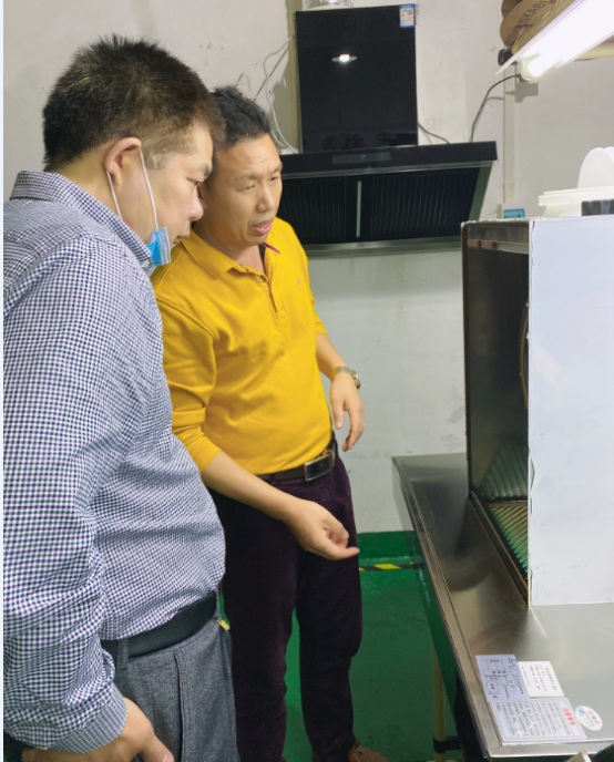 大廣集團(tuán)董事長來深圳市寶籃環(huán)?？萍及l(fā)展有限公司 商談合作